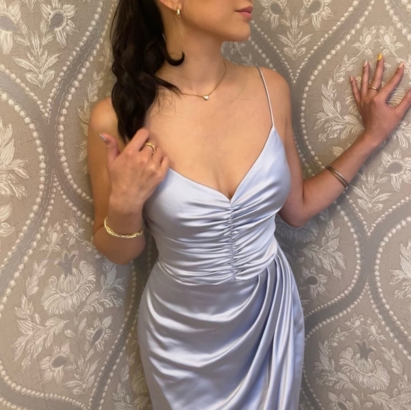 KEEPSAKE State Of Mind Gown in Pale Blue *Size 12 NWT* - Picture 2 of 7